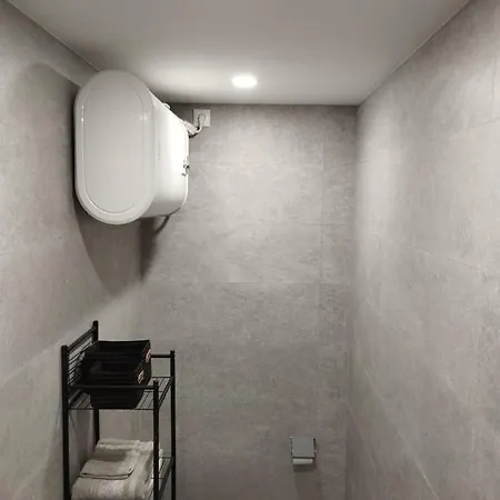 Apartamento Blanco Y Negro En El Centro Alicante Exterior photo