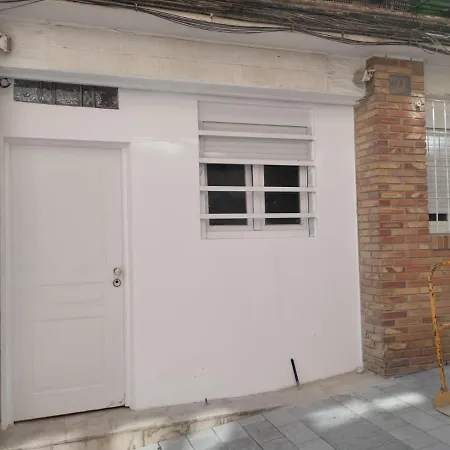 Apartamento Blanco Y Negro En El Centro Alicante Exterior photo