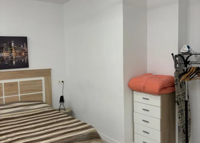 Apartamento Blanco Y Negro En El Centro