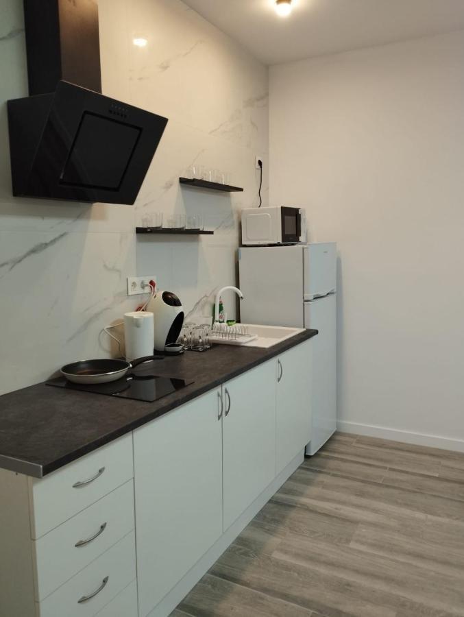 Apartament Blanco Y Negro En El Centro